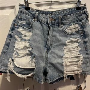 Women’s size 4 American eagle jean shorts